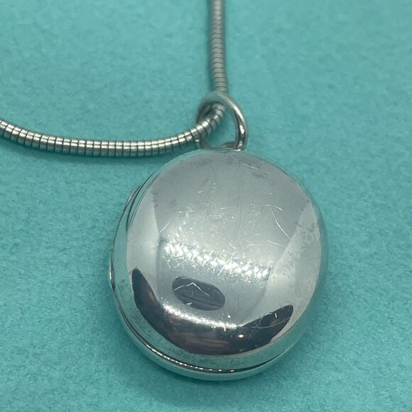 Tiffany & Co Sterling Silver Oval Locket Pendant w/ 17" Snake Chain Necklace - Picture 2 of 15